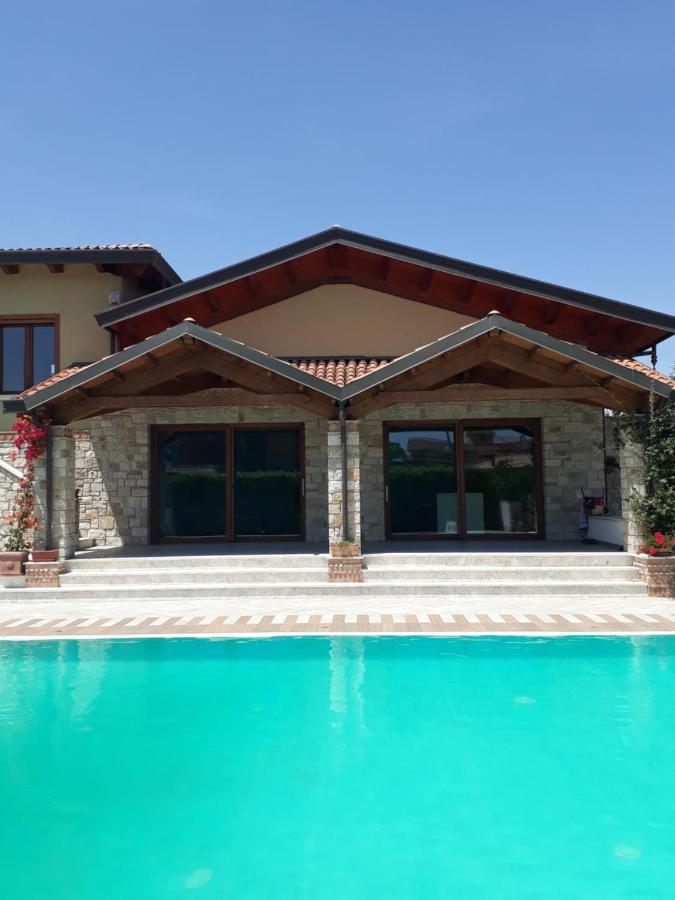 B&B A Casa Di Zia Luisa Venticano Экстерьер фото