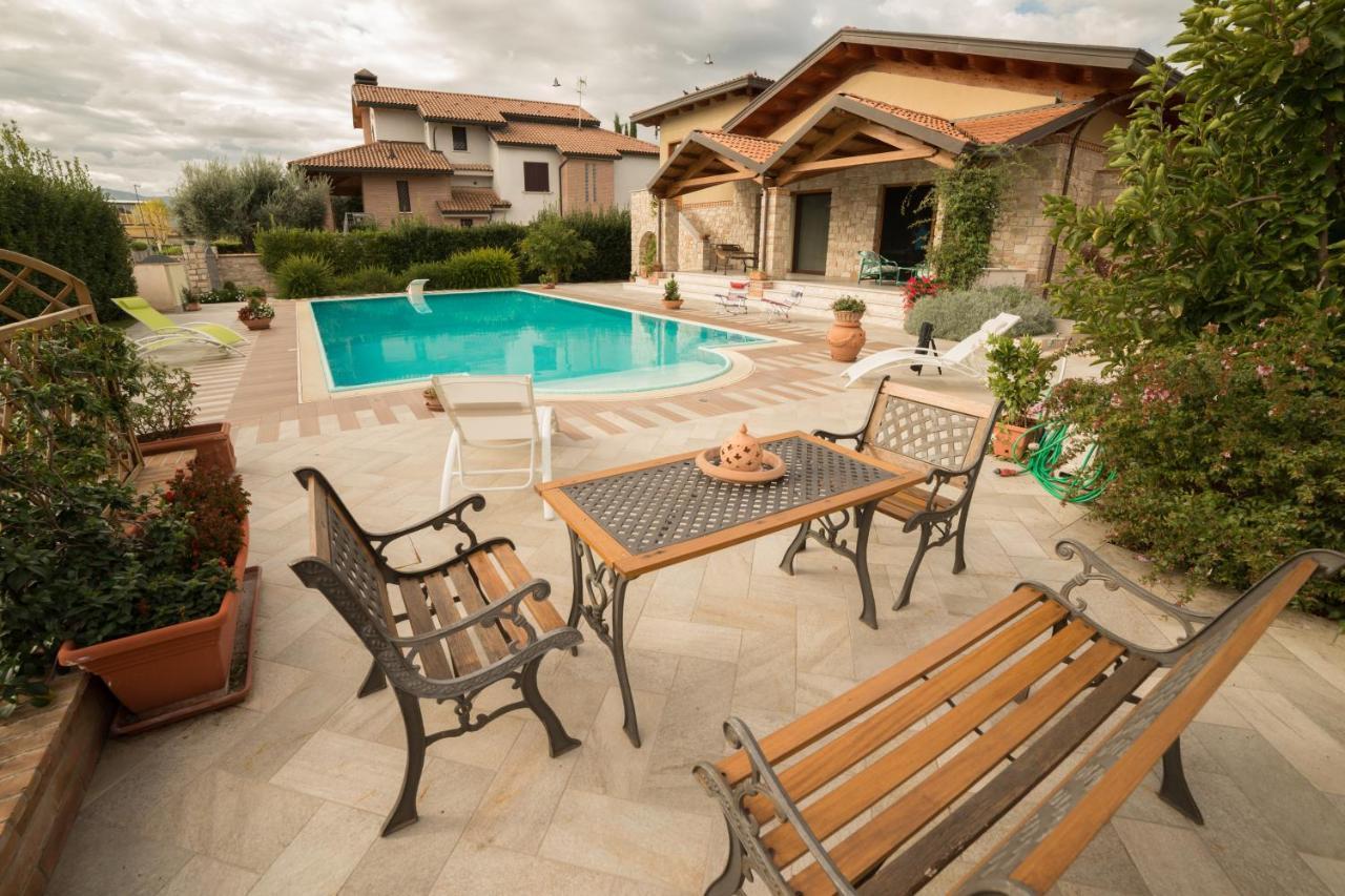B&B A Casa Di Zia Luisa Venticano Экстерьер фото